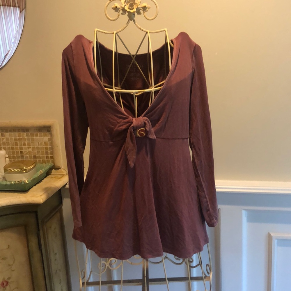 American Eagle soft and sexy rose tee shirt